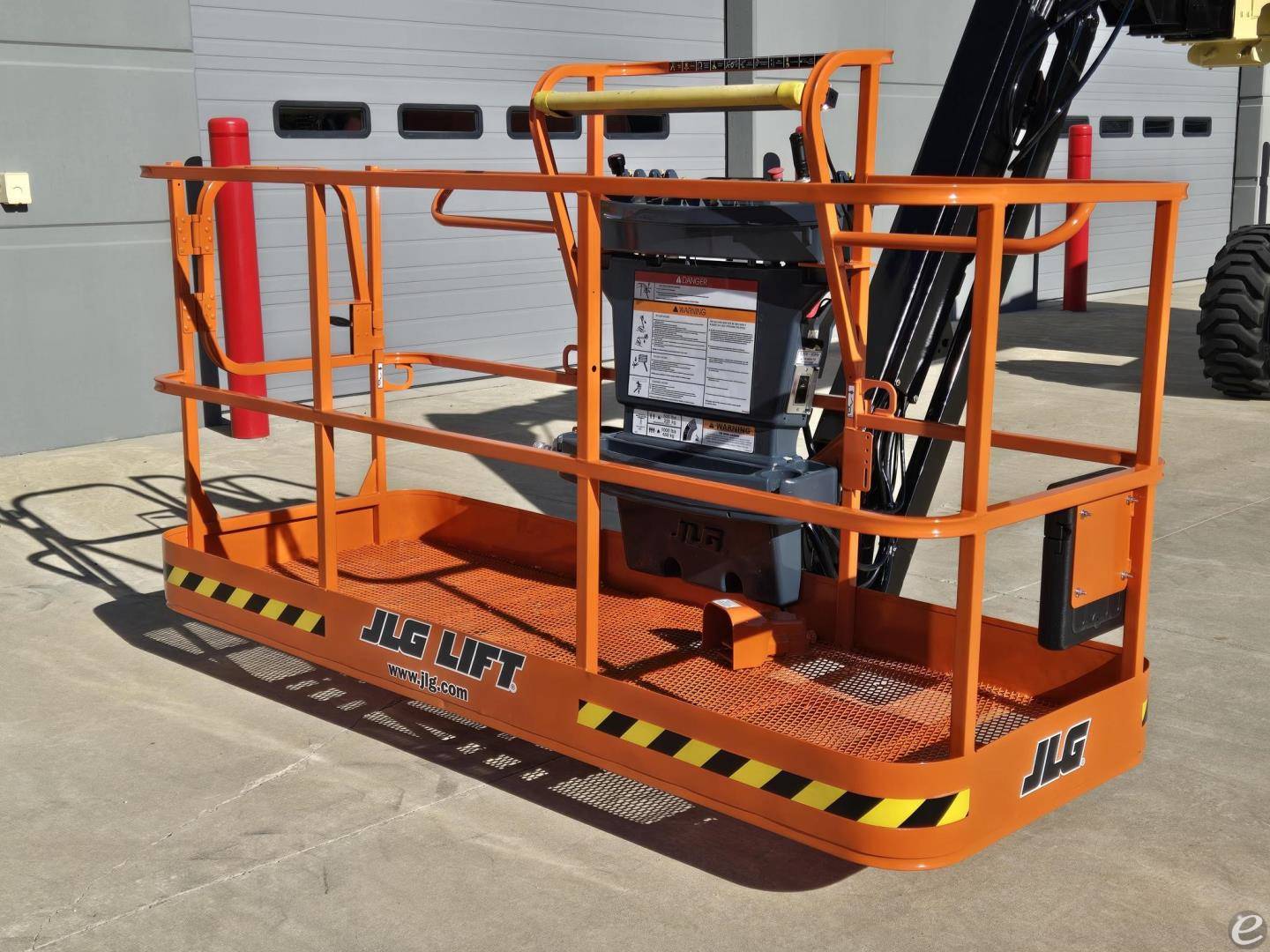 2013 JLG 660SJ