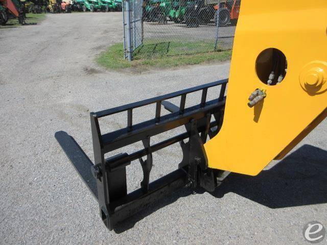 2015 JCB 507-42