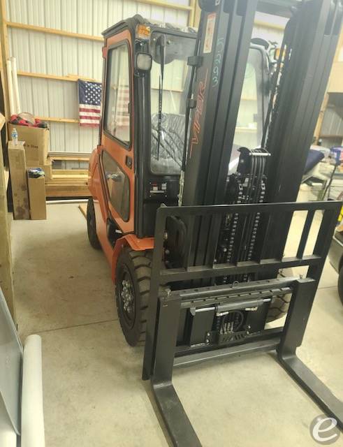 2022 Viper Lift Trucks FD30
