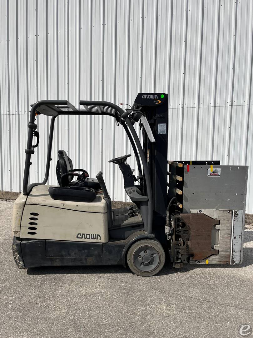 2014 Crown SC5245-40