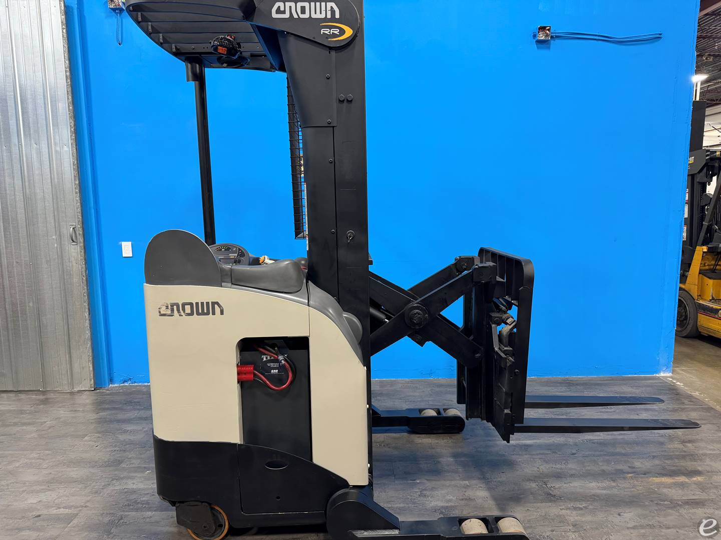 2008 Crown RR5210-35