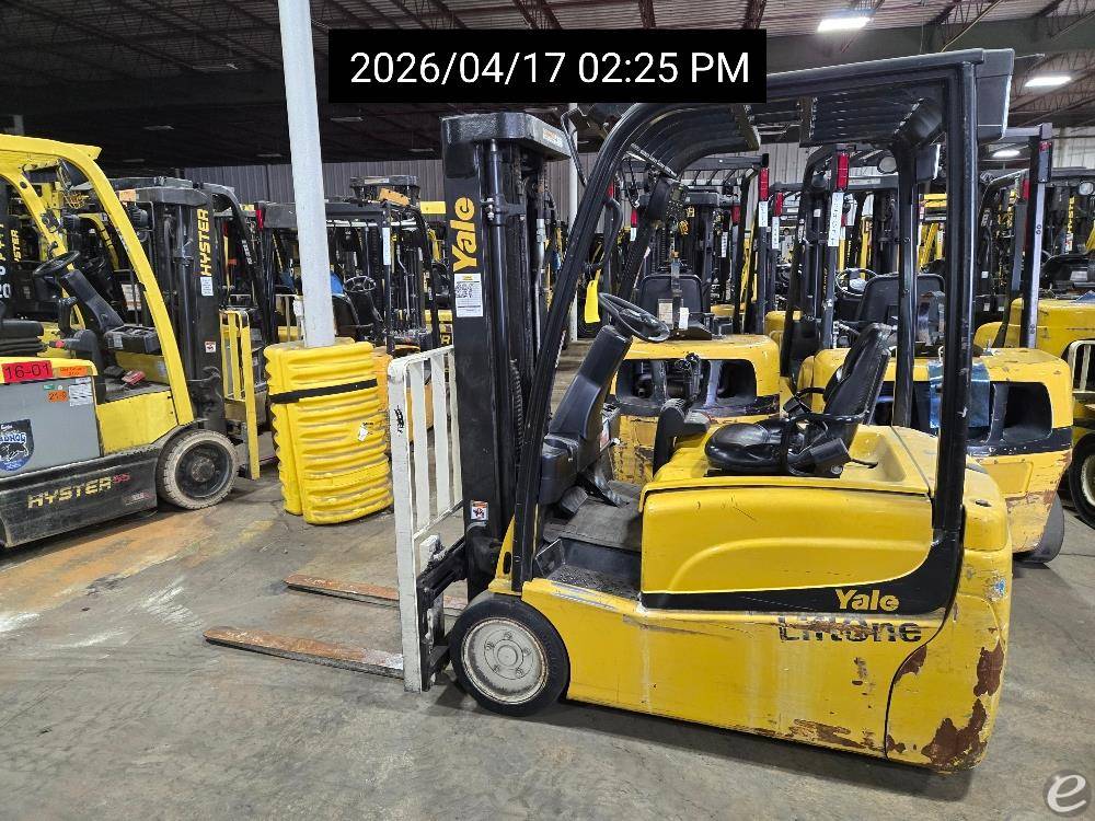 2021 Yale ERP035VT