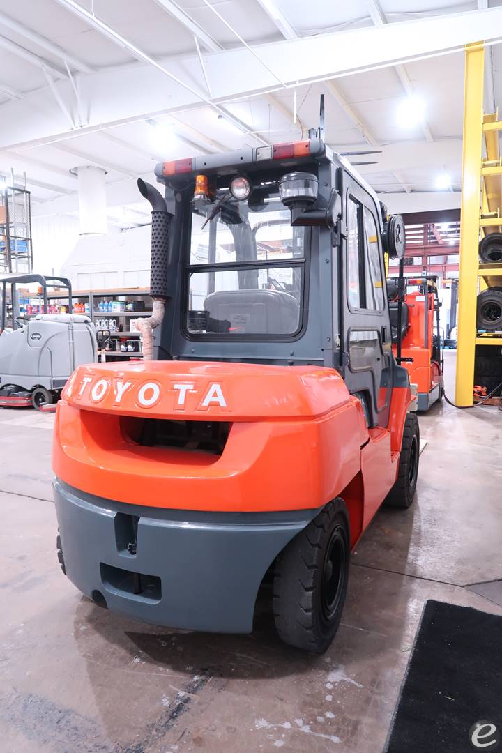 2005 Toyota 7FDU35 Diesel Forklift - 123Forklift