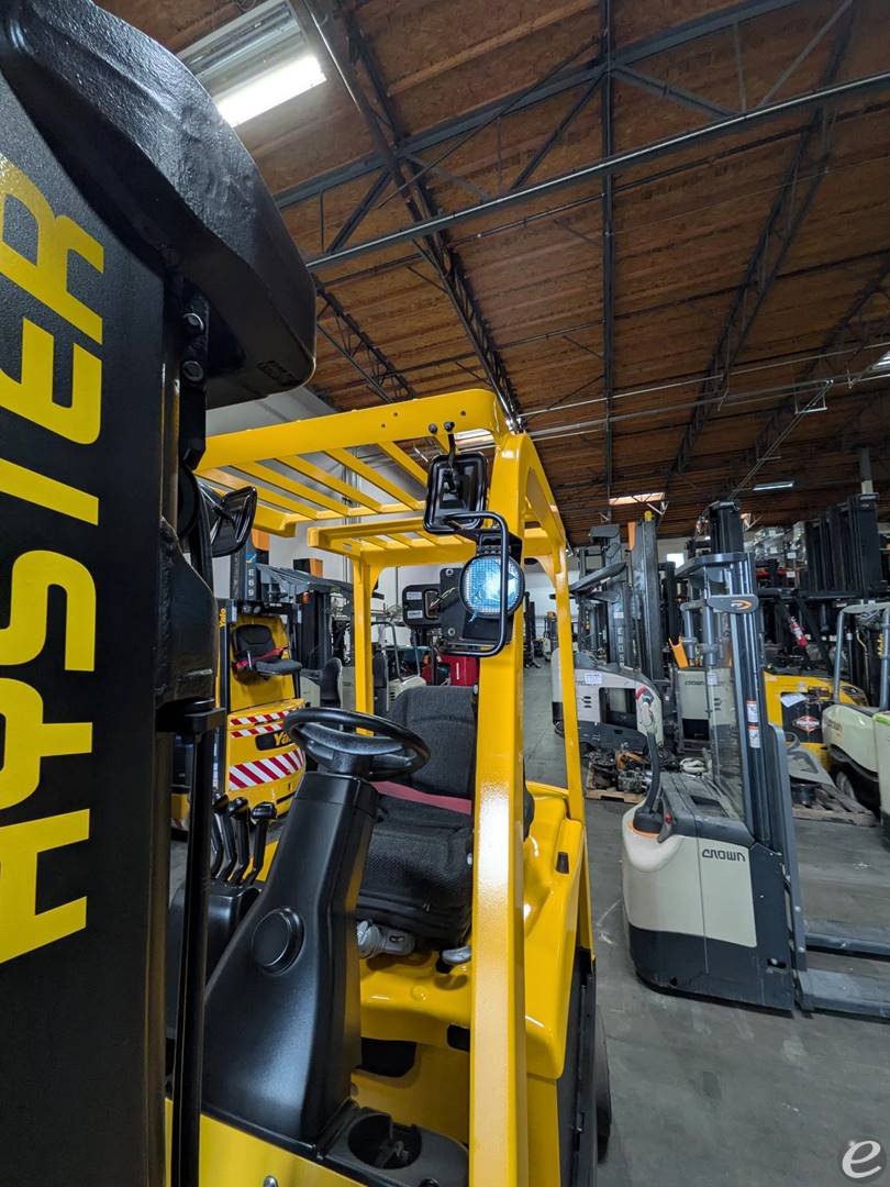 2020 Hyster E70XN-40