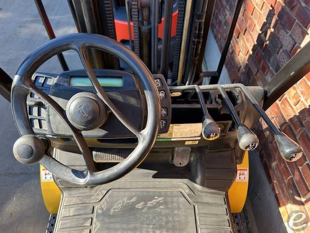 2012 Yale GLP050VXNVRE090