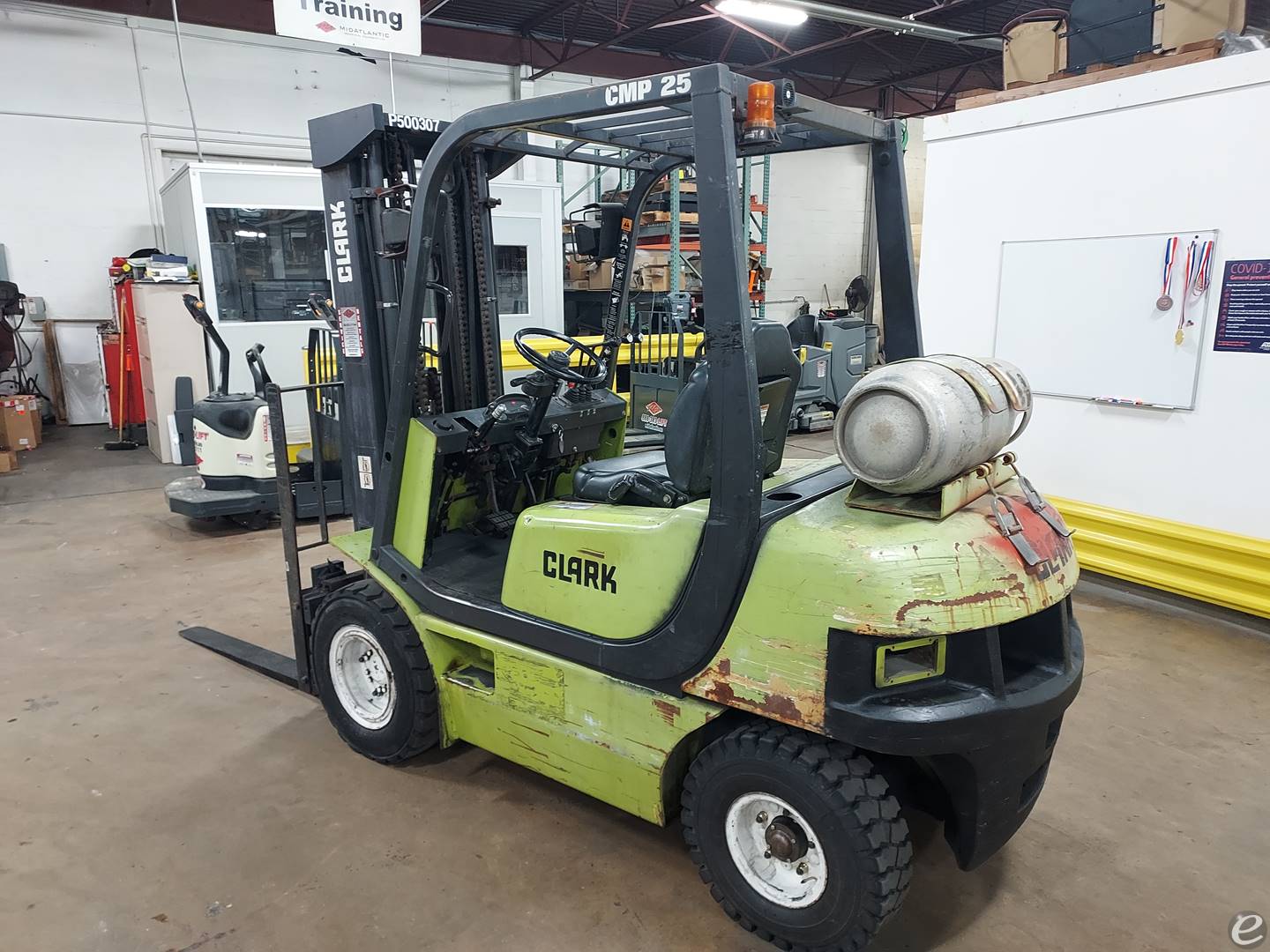 1998 Clark CMP25 LP Gas Forklift - 123Forklift