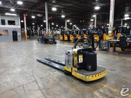 2017 Hyster B80ZHD Electric Forklift - 123Forklift
