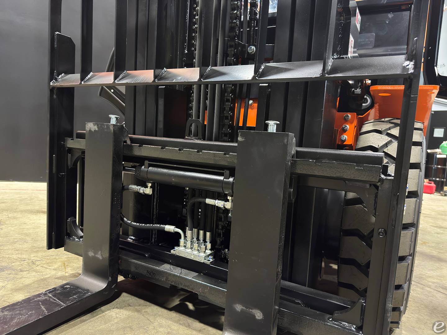 2026 Viper Lift Trucks FY25F
