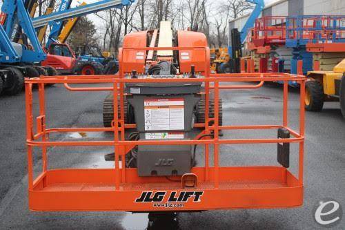 2018 JLG 660SJC