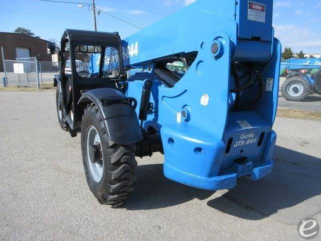 2015 Genie GTH844