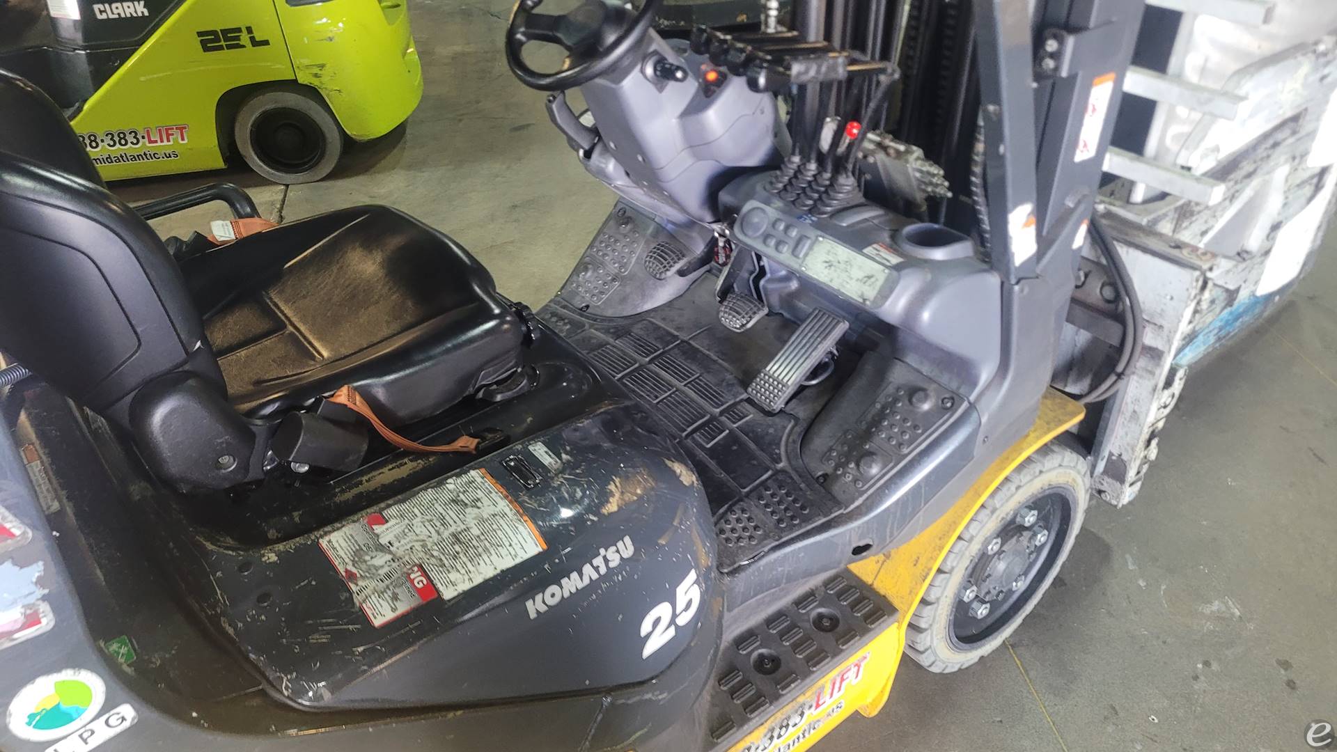2019 Komatsu FG25ST-16