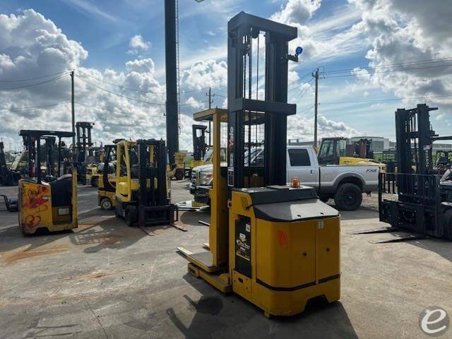 2023 Yale OS030BF