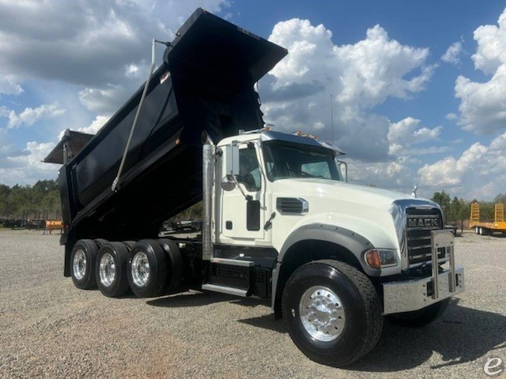 2024 Mack GRANITE 64FR