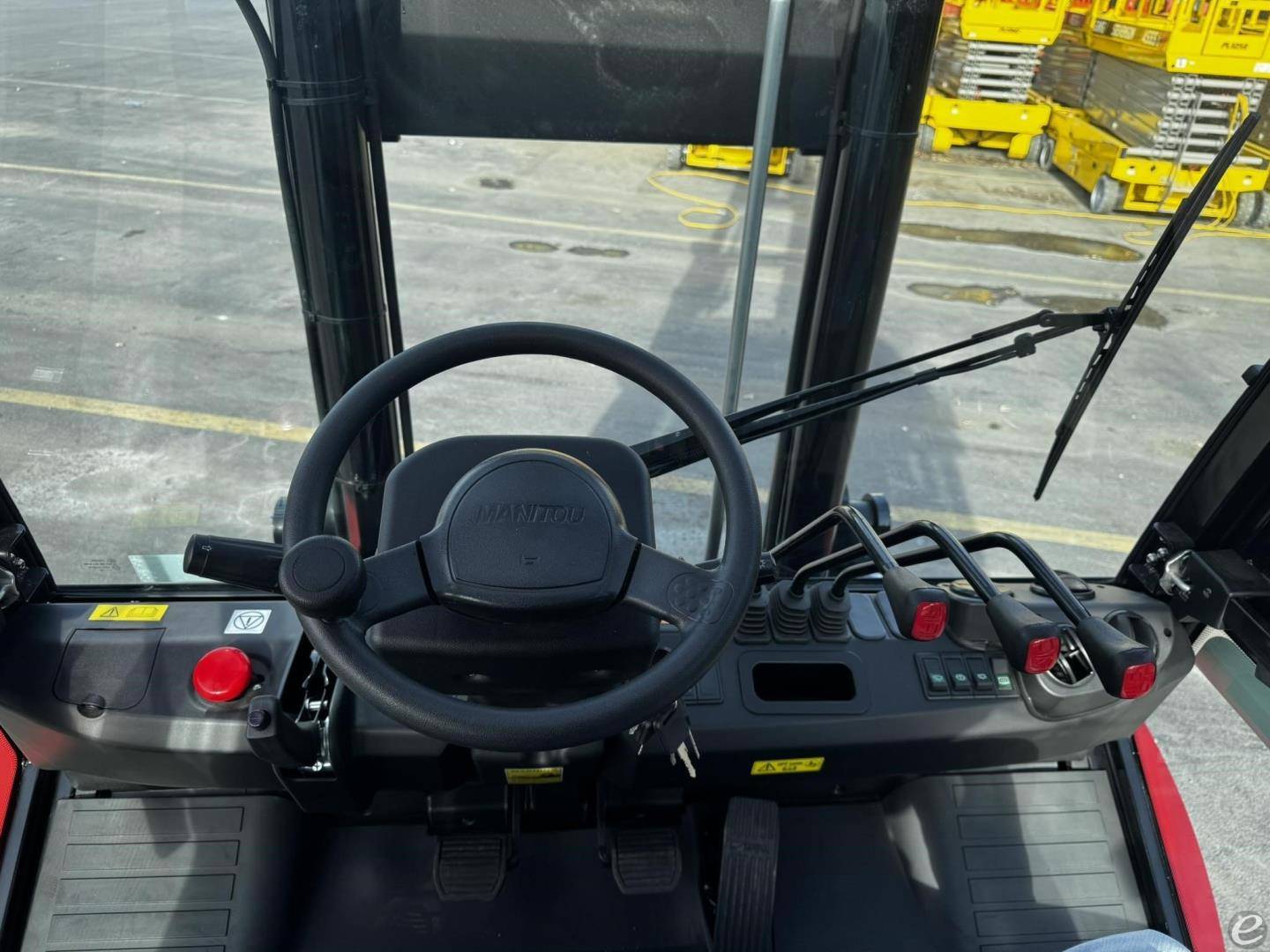 2025 Manitou MI70D