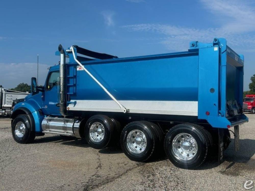 2025 Kenworth T880S