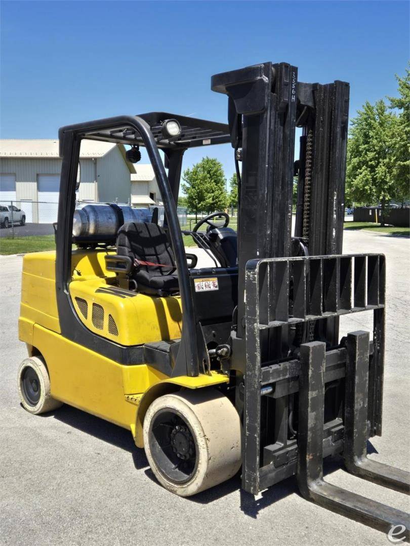2010 Yale GLC100VX LP Gas Forklift - 123Forklift