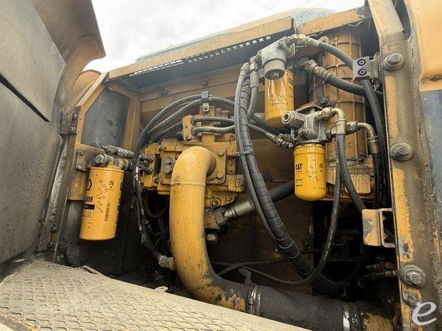 2006 Cat 330CL
