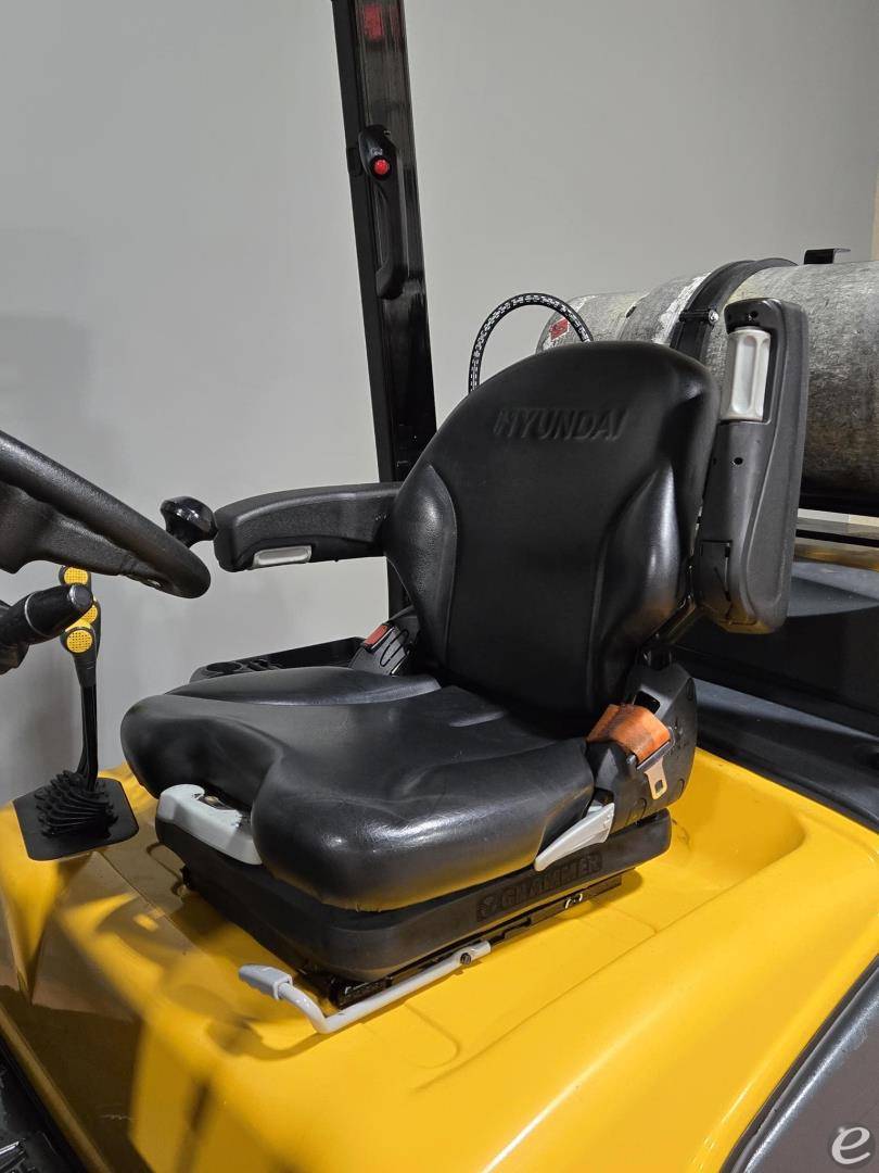 2023 Hyundai 25LC-7A