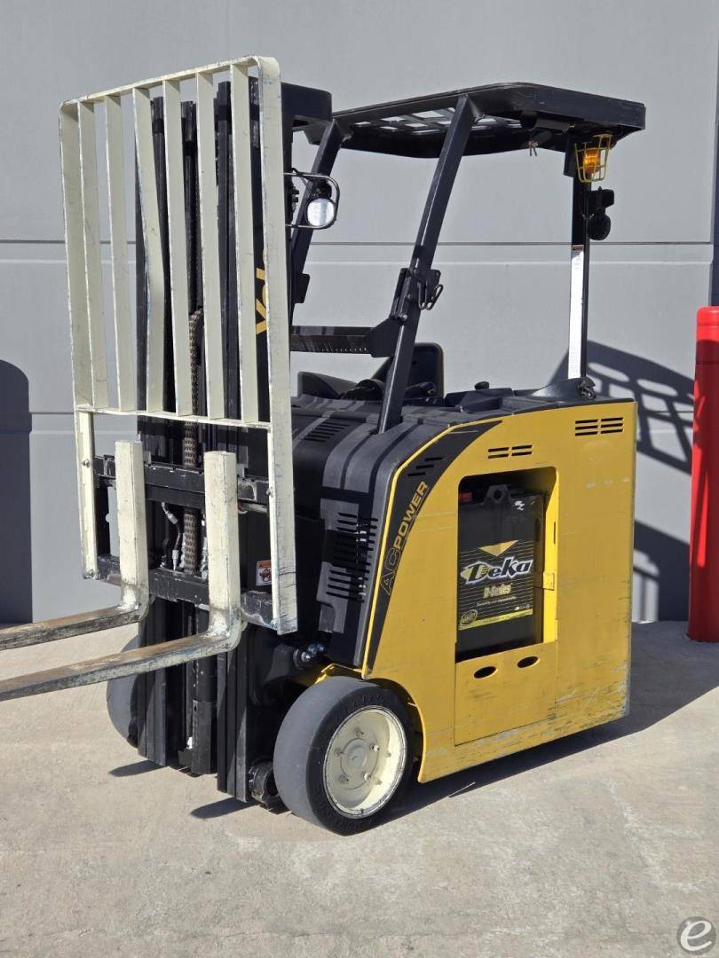 2019 Yale ESC030AD