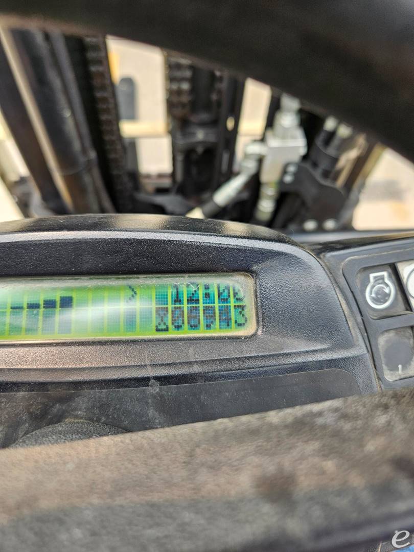 2018 Yale GC080VXBCS