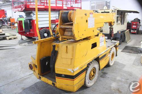 2005 Broderson IC20-1G