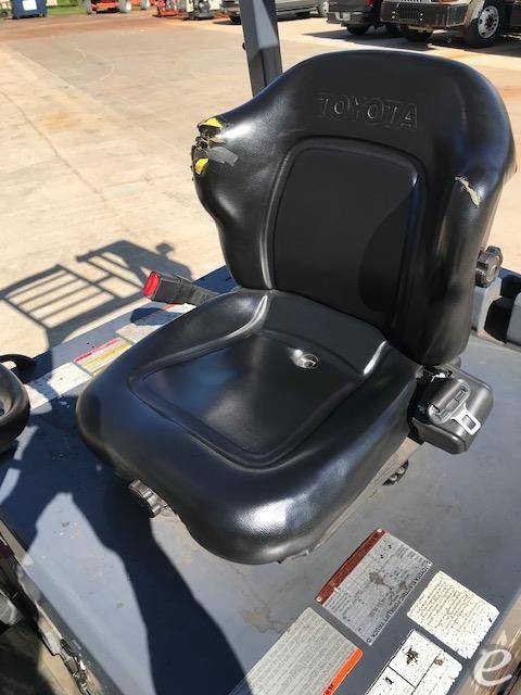2016 Toyota 8FBCHU25 Electric Forklift - 123Forklift