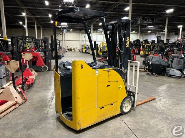 2016 Yale ESC040