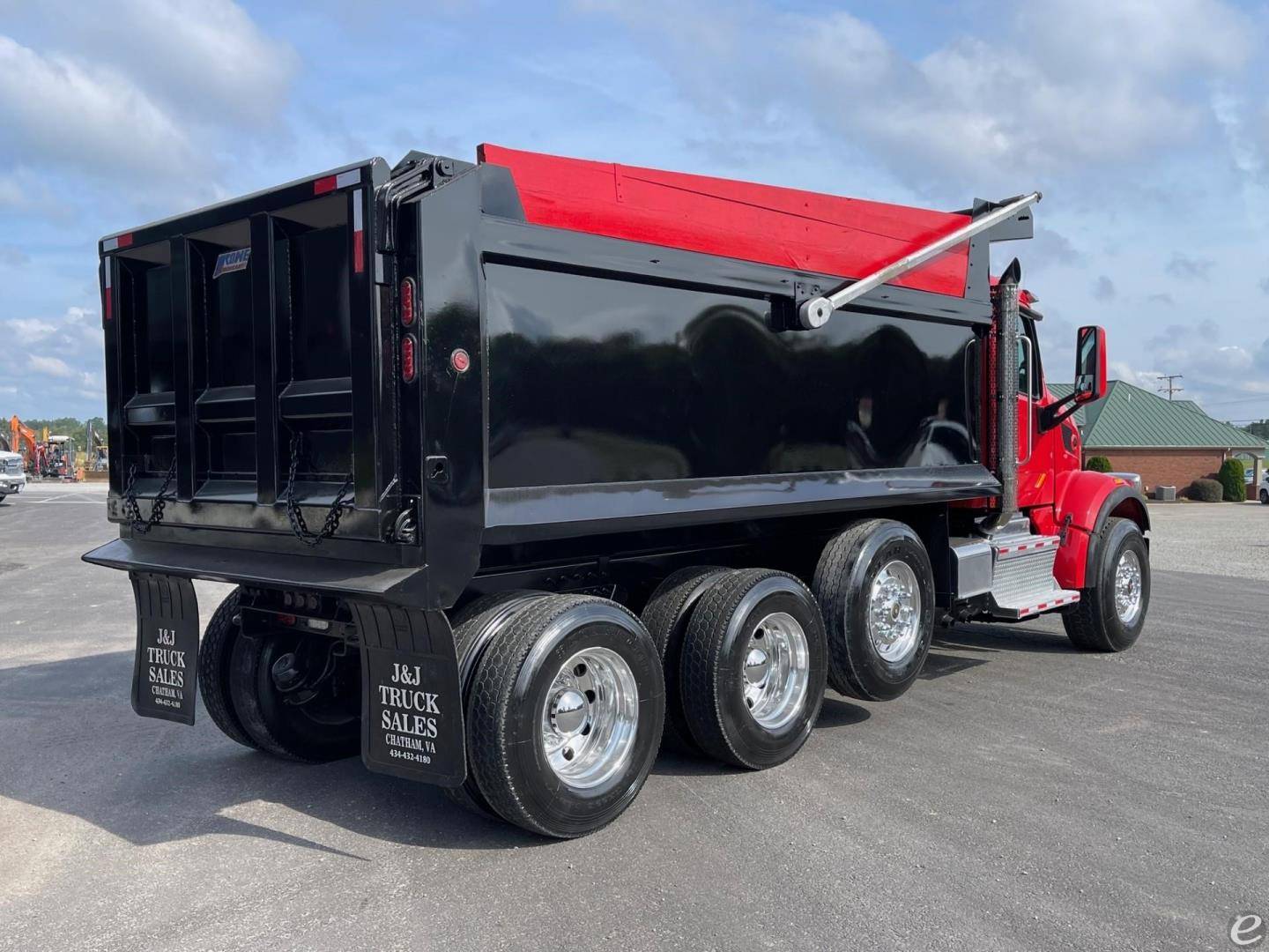 2021 Peterbilt 567