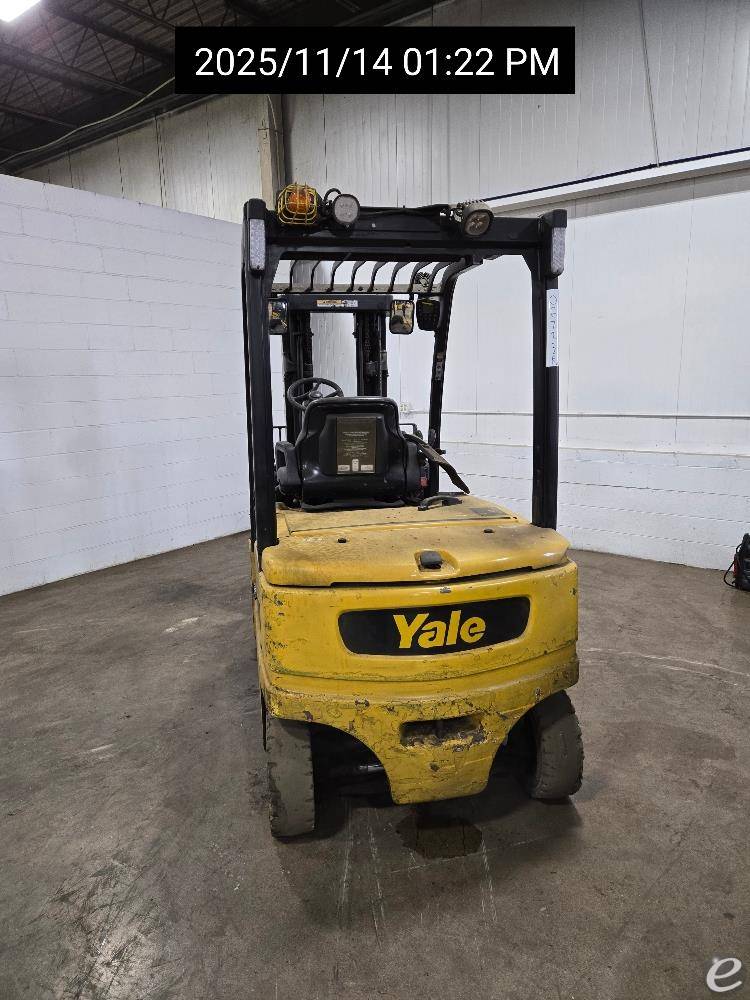 2017 Yale ERP050VL