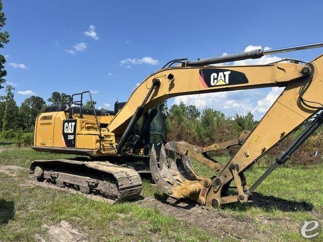 2015 Cat 326FL