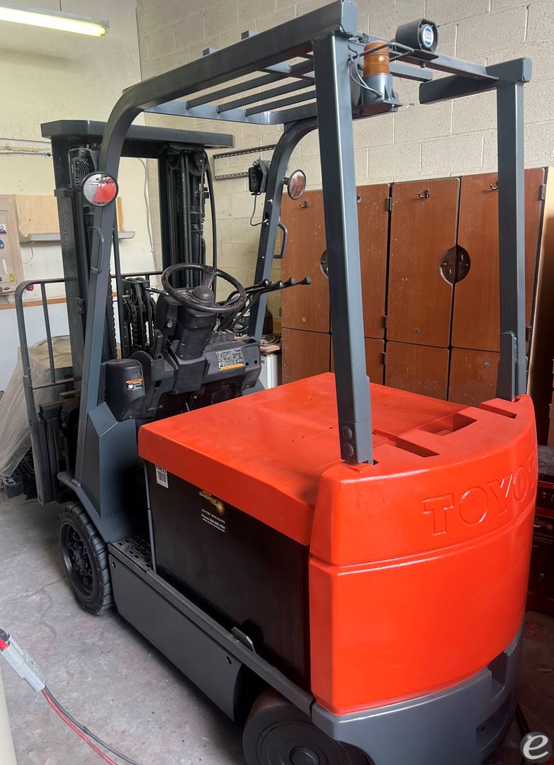 2008 Toyota 7FBCU30 Electric Forklift - 123Forklift
