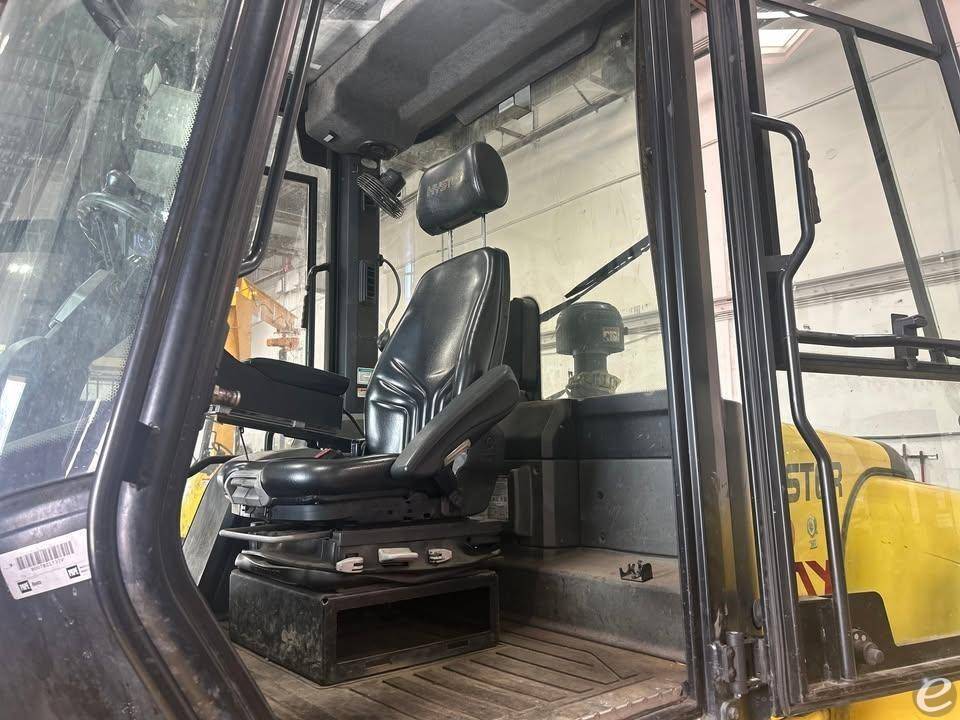 2022 Hyster H210XD