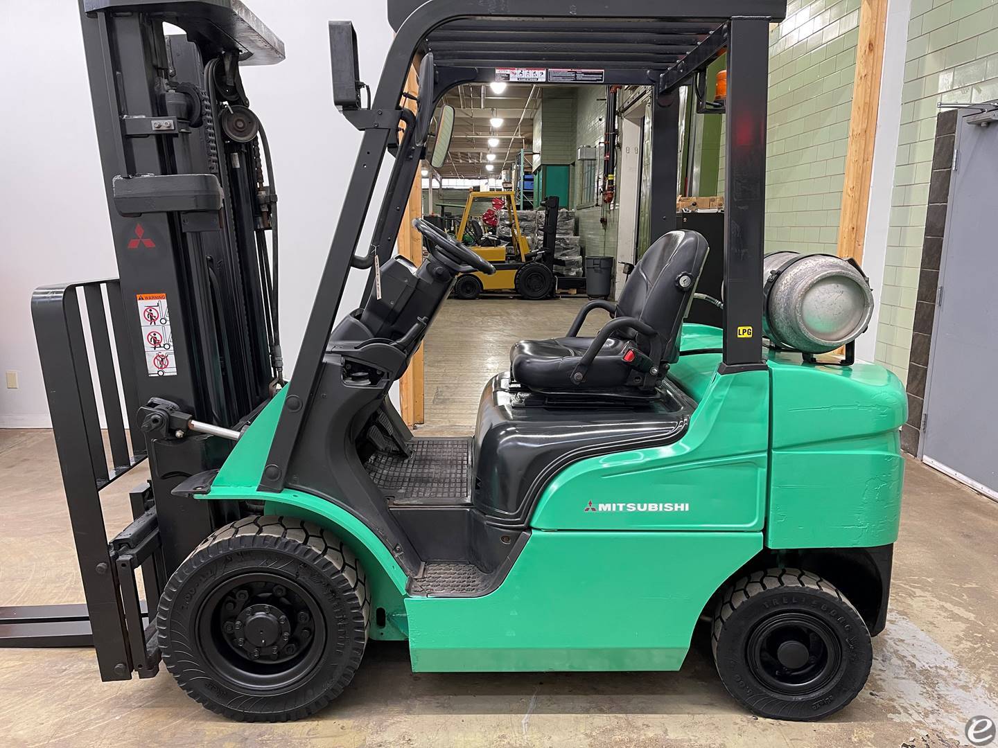 2017 Mitsubishi FG25N3
