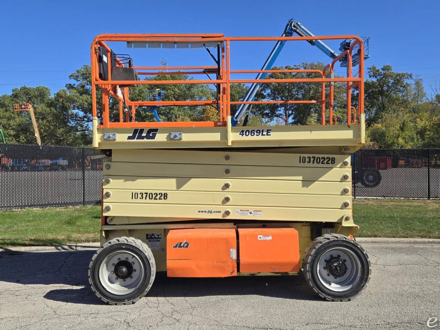2015 JLG 4069LE Electric Scissor Li...