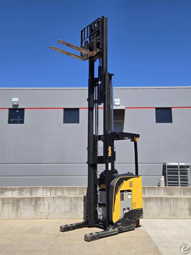 2021 Yale NR045EB