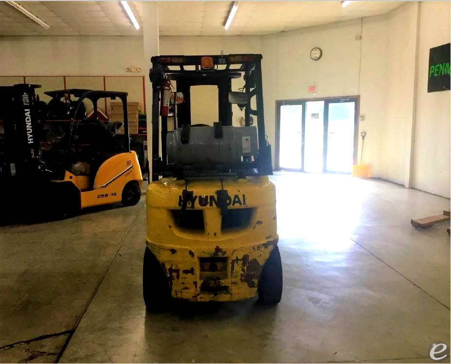 2016 Hyundai 25L-7A