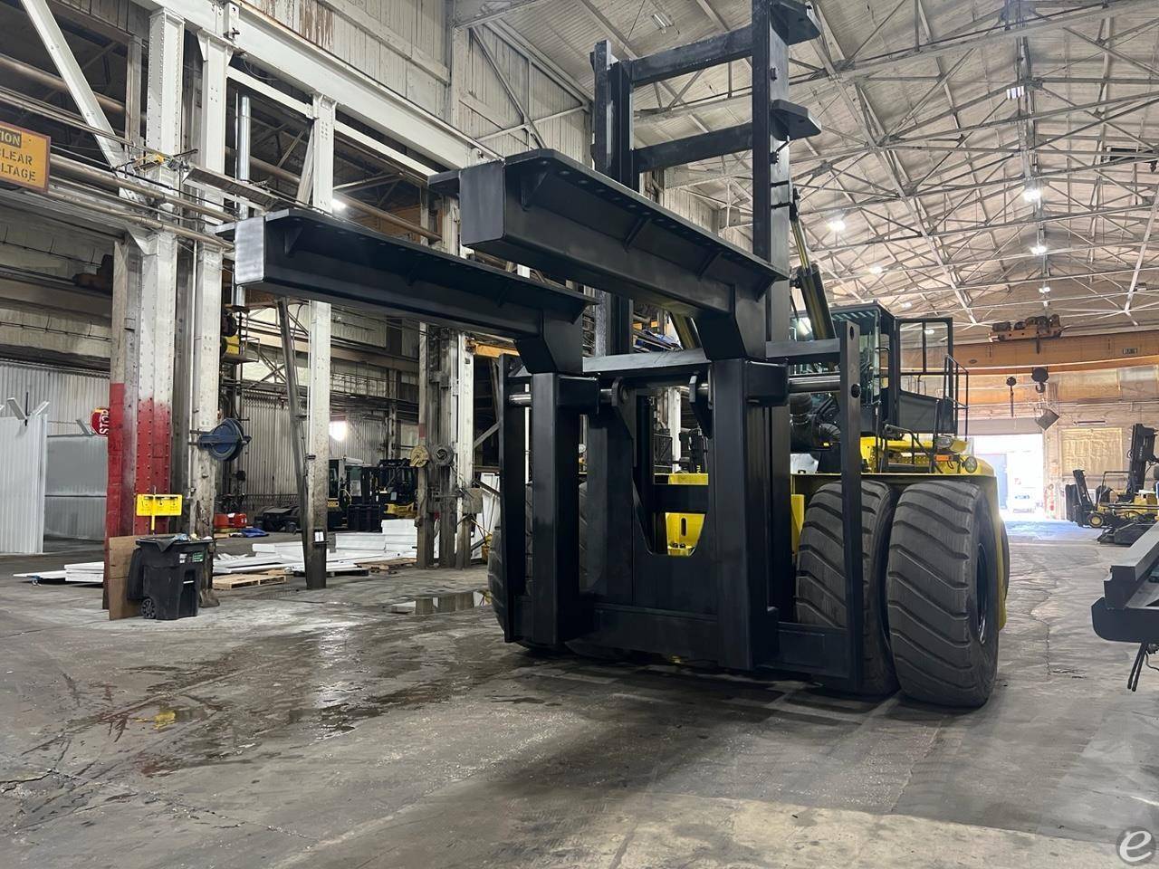 2013 Hoist Liftruck P925