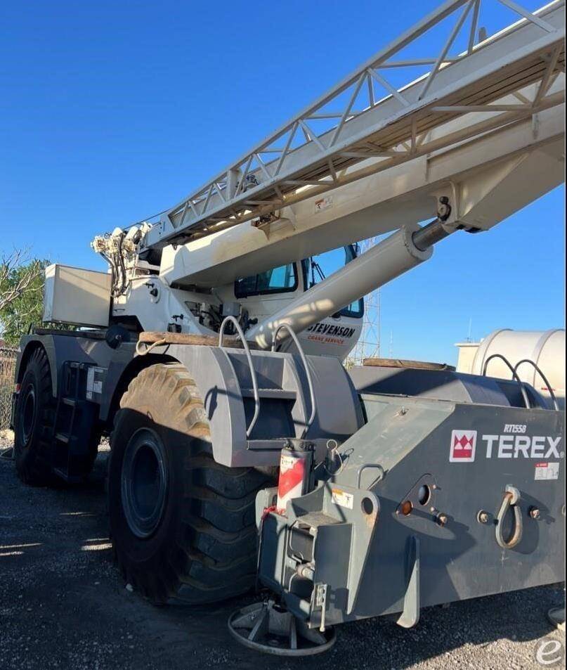 2014 Terex RT670