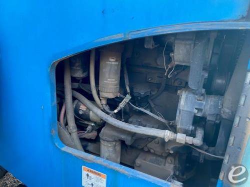2010 Genie GTH-1056