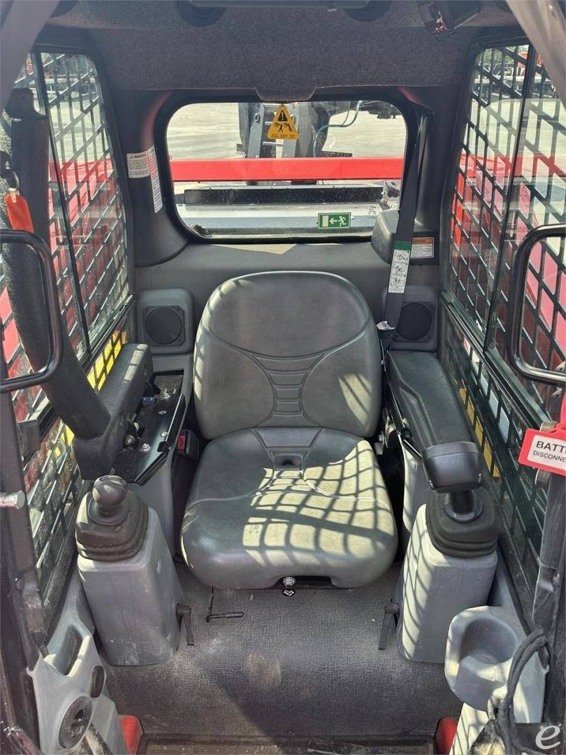 2023 Manitou 2700V NXT:2