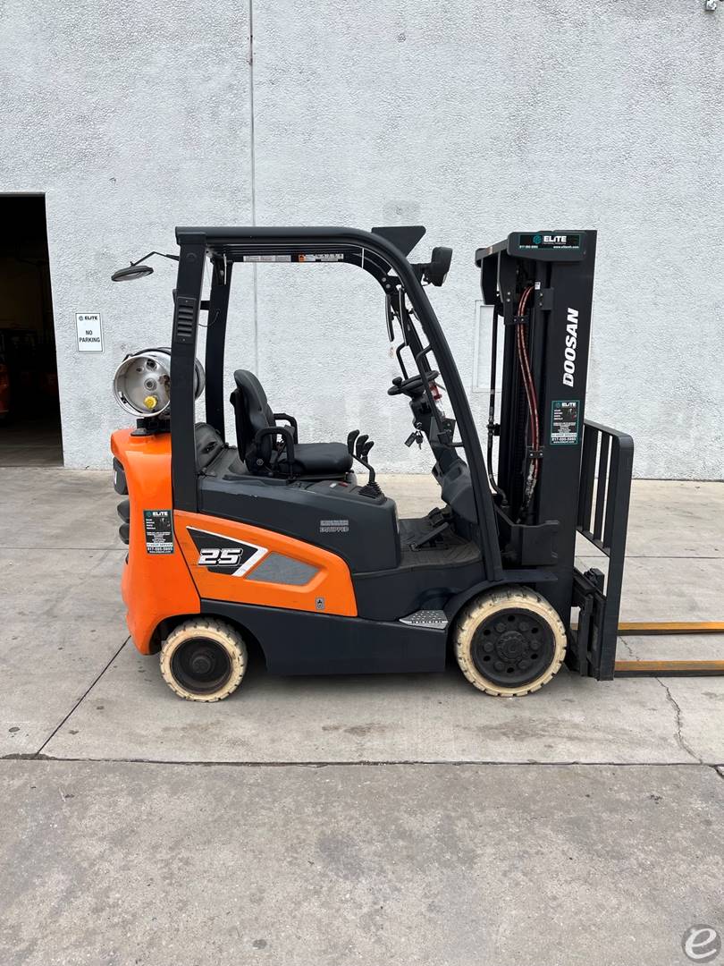 2020 Doosan GC25S-9