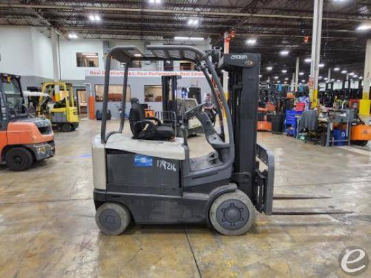 2009 Crown FC4520-50 Electric Forkl...