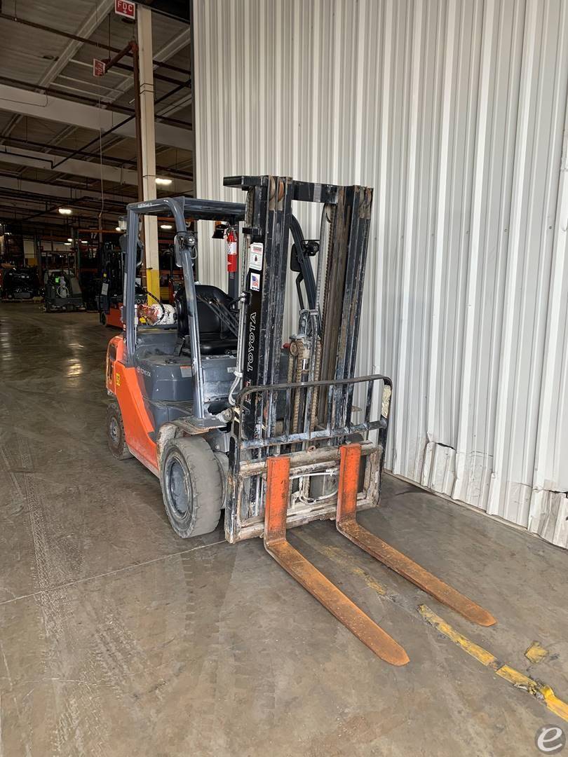2017 Toyota 8FGU25 LP Gas Forklift - 123Forklift