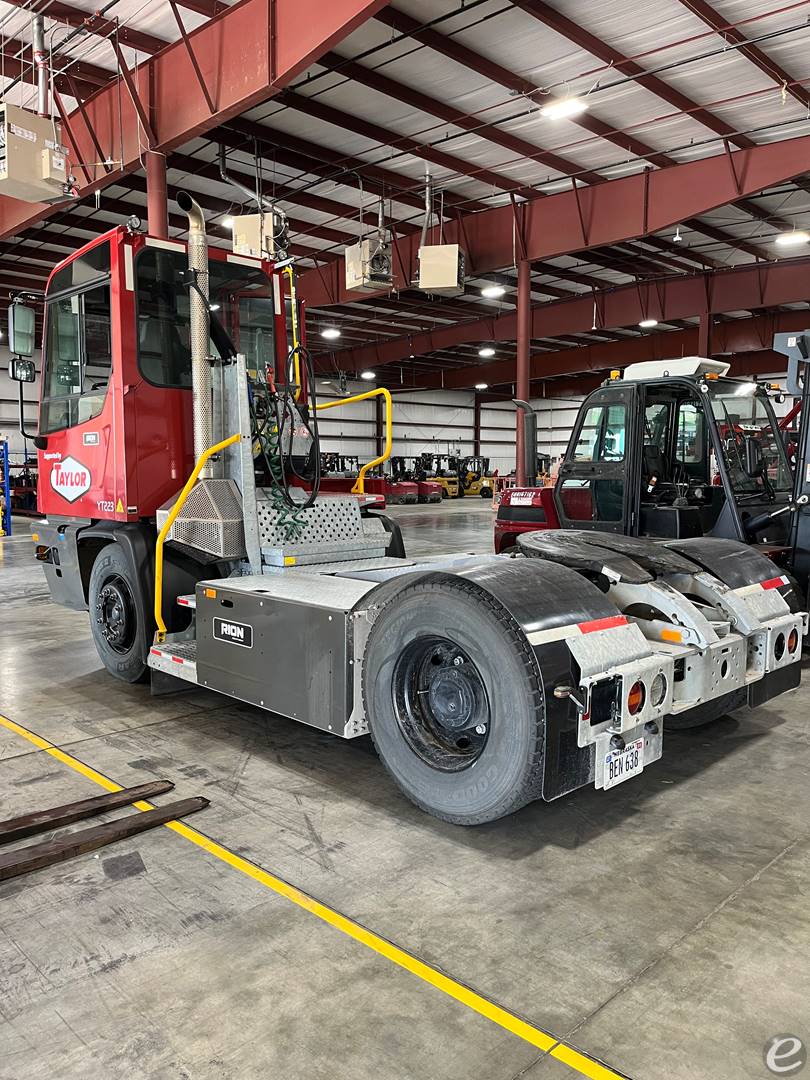 2024 Terberg YT223