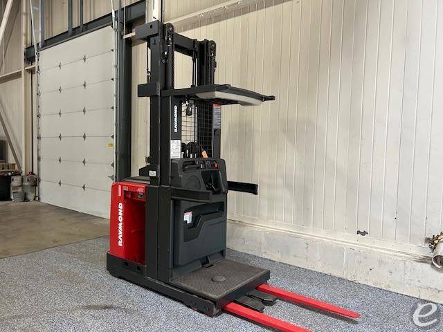 2015 Raymond 540OPC30TT Electric Order Picker - 123Forklift
