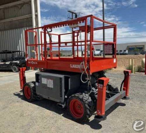 2016 Skyjack SJ6826RT