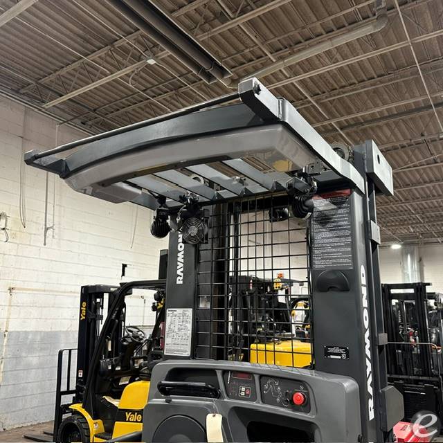 2021 Raymond 550-OPC30TT