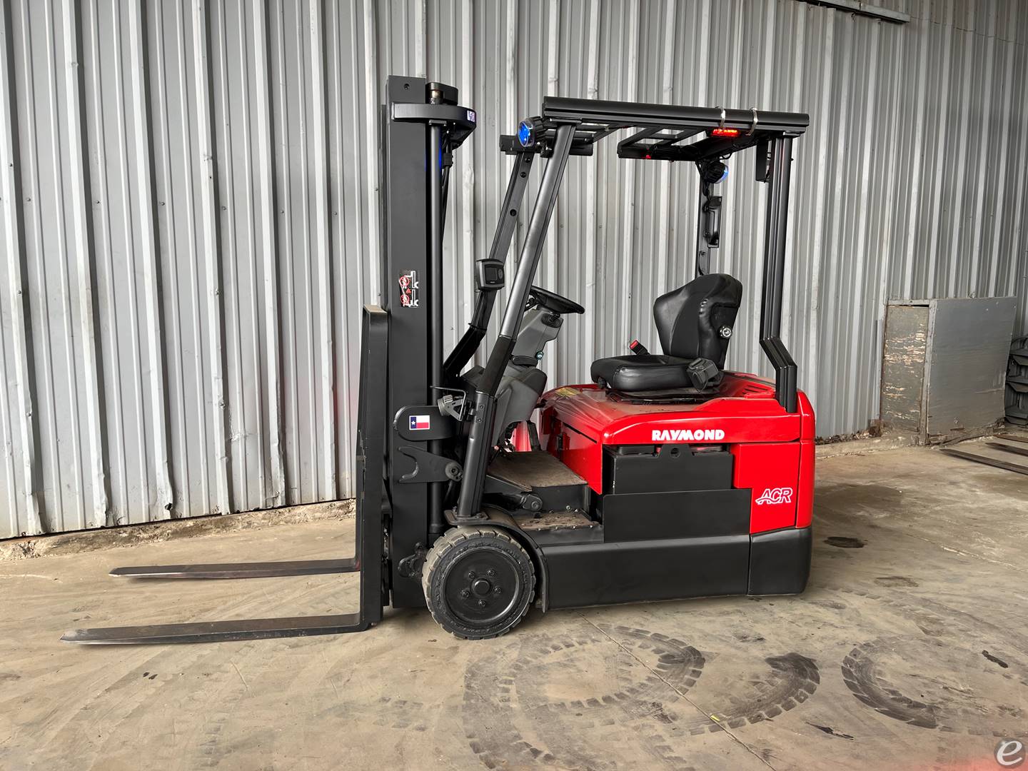 2021 Raymond 4460-C30 Electric Fork...