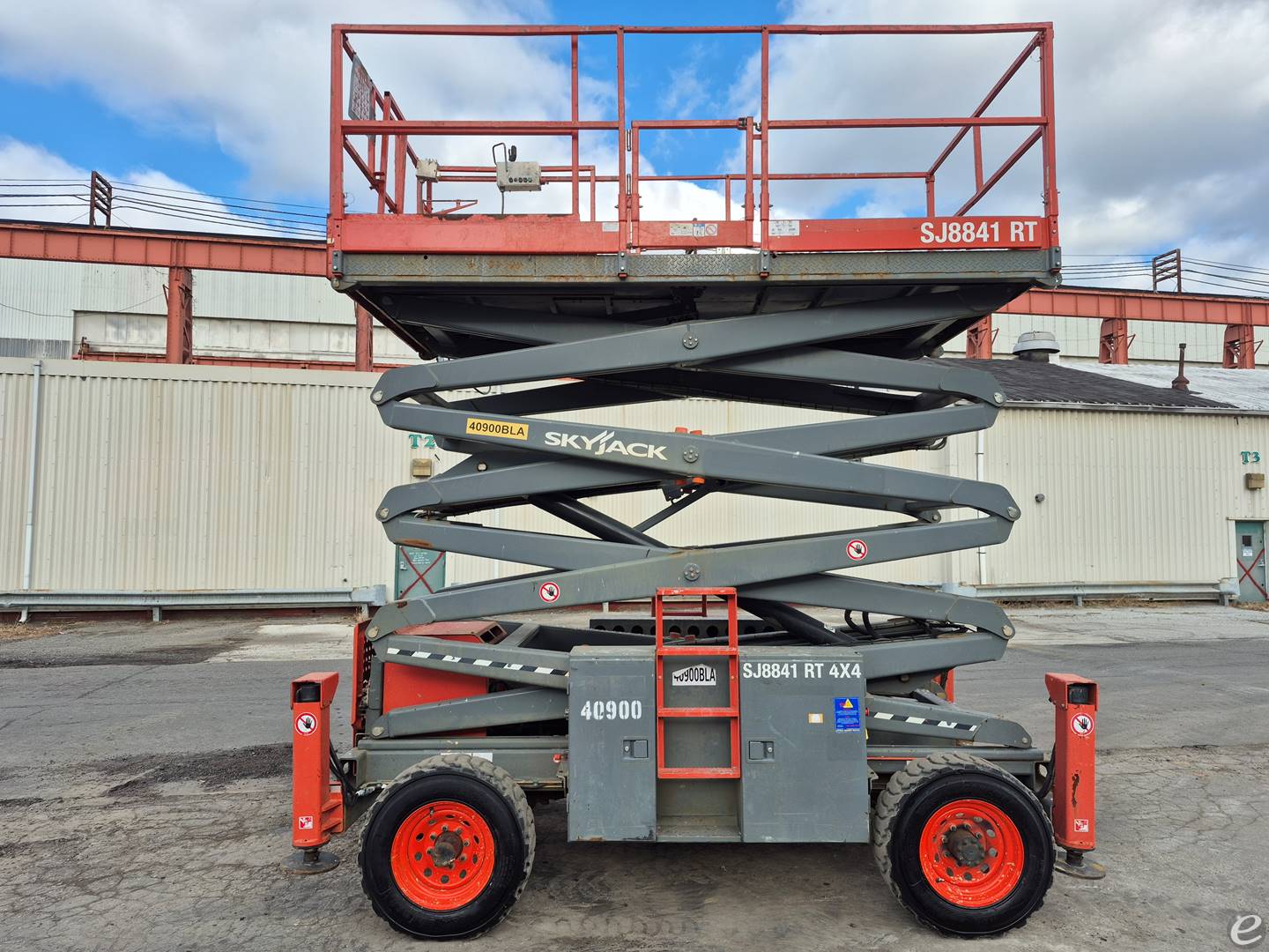 2017 Skyjack SJ8841RT