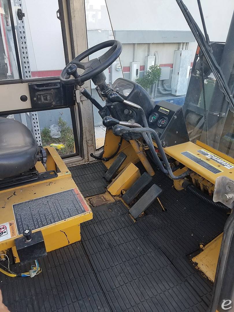 2007 Cat DP150